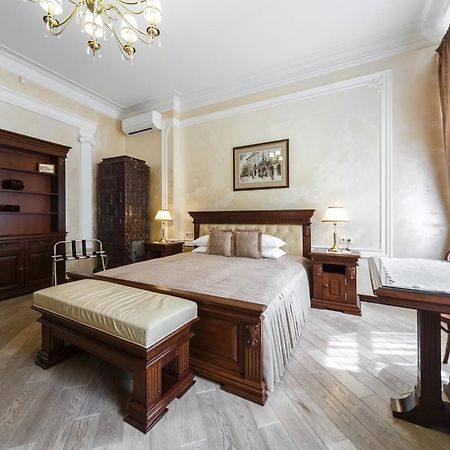 Apart-Hotel Horowitz Lviv Quarto foto