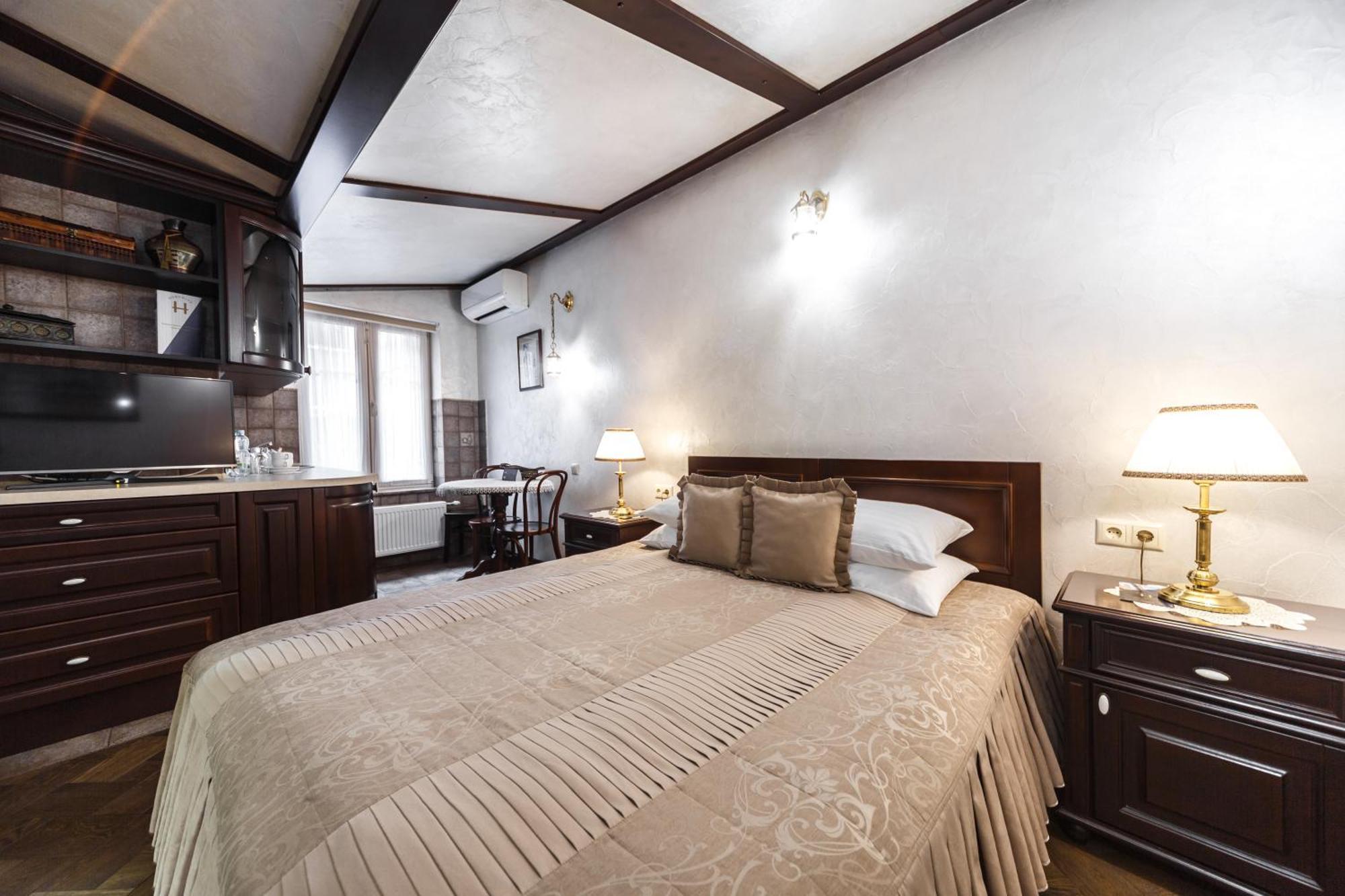 Apart-Hotel Horowitz Lviv Quarto foto